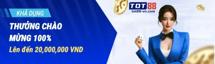 Vận động viên bóng chuyền đang đập bóng trên bãi biển
